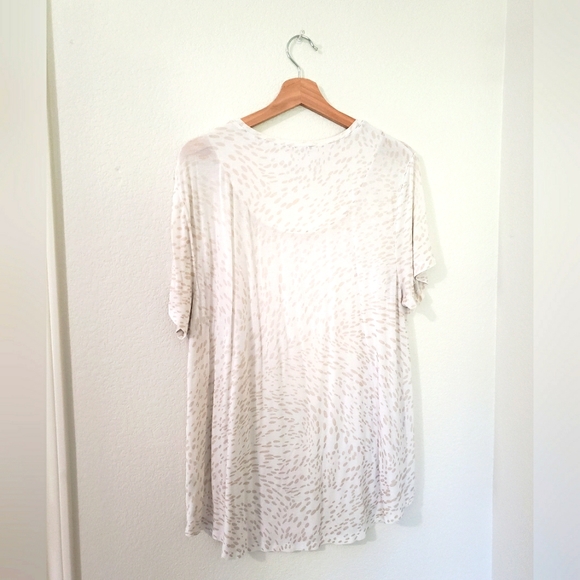 Women's JM Collection Gold & White T-Shirt - Picture 2 of 4